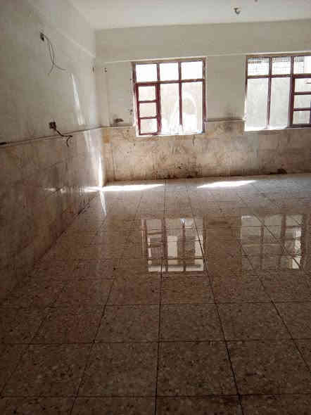 السلام عليك اني خلفه سيراميك جدران ورضيه بايات درج مرمر بورسلين ***********
***********شغل درجة اولى ستلام مهندس
