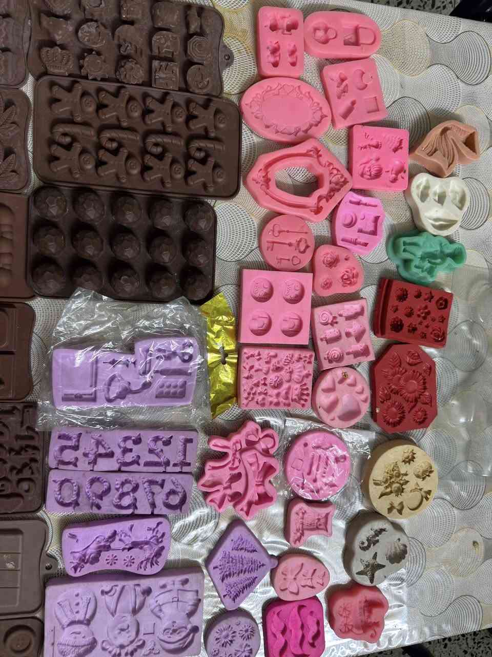 السلام عليكم
مواد كيك للبيع بسعر مناسب الي يريدها يعلقلي


**إذا كنت صاحب هذا الإعلان وتريد حذفه لأي سبب، رجاءا أرسل رسالة إلى الدعم الفني**