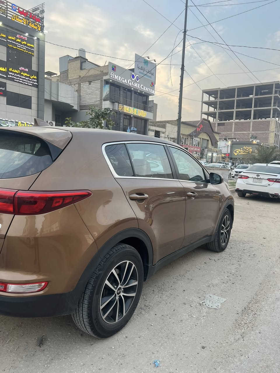 سبورتج 2019 رقم بغداد 11 بسمي محرك  2400مامفتوح بيه جاملغ وبنيد فقط
العنوان الديوانيه المركز  
*********** اتصال +واتساب
