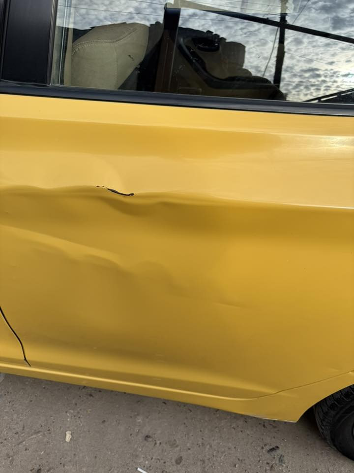 سلام عليكم النترا موديل 2014 السياره بيه بس هذا الباب لي بصوره مكان السياره المحمودية سياره فول فتحته وتحكم ستيرن جهتين مكينه 1800 دوش سعر السياره 113 رقم الهاتف ***********/*********** مكاني المحمودية
