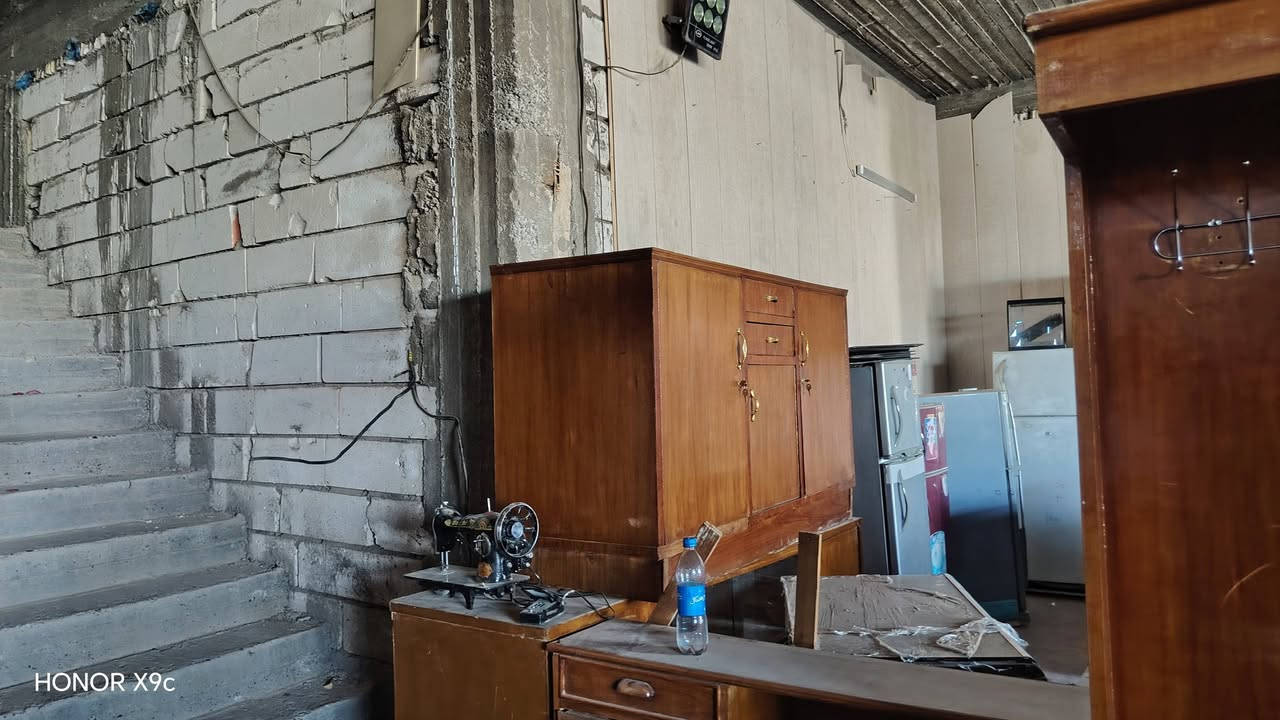 ياالله توفر في مجمع حيدر الشمري
كاونترات  + طباخات + بوفيات  ميز طعام
مبردات براد ماء
يوجد. توصيل كافت المحافظات
الاستفسار اتصل ***********،، ***********
عنوانا بابل المحاويل طريق حله بغداد
