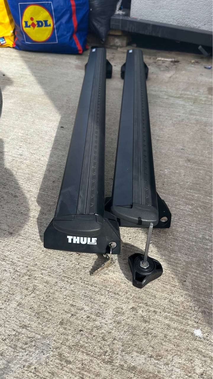 Below is the link to the roof bars 

https://roof-box.uk/products/option-a-thule-roof-rack-for-bmw-2-series-active-tourer-f45-3-series-touring-with-flush-rails-wingbar-evo-copy?srsltid=AfmBOoqrYS0PvJWKFw5S7Cn2DT3xVkB08__I8sqSxvx147Ek80DLDe5X

Cash on collection only 
Rotherham
S61 Rotherham, South Yorkshire


**إذا كنت صاحب هذا الإعلان وتريد حذفه لأي سبب، رجاءا أرسل رسالة إلى الدعم الفني**