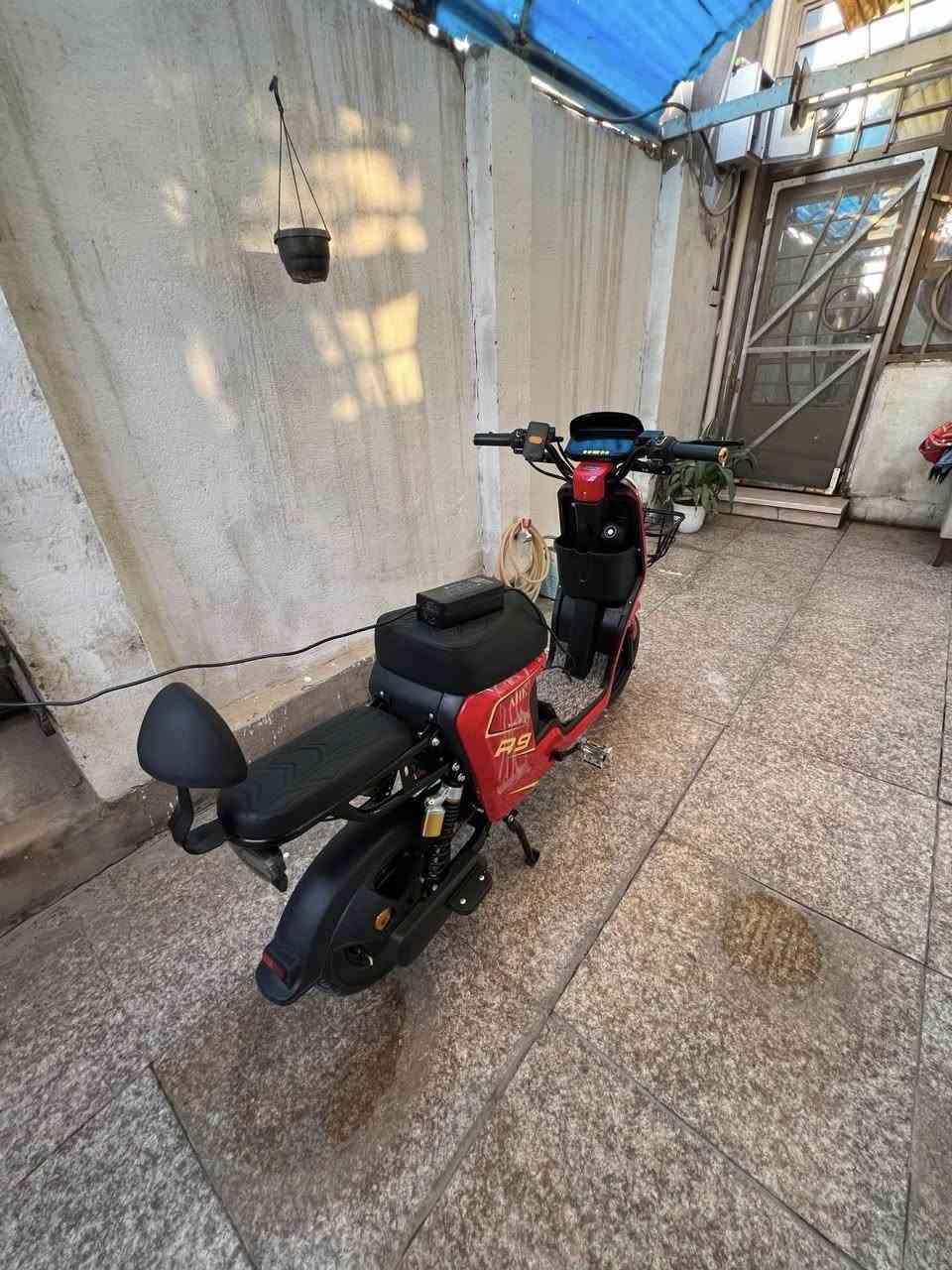 r9 خمس بطاريات إكبار سعره575 وبي مجال *********** في كربلاء
