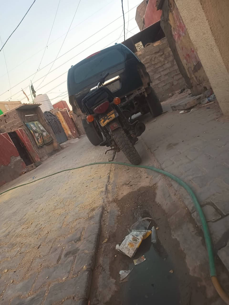 السلام عليكم دراجه بو كسر للبيع موديل 20 الدراجه كايمه بس شغاله مابيه اوراق السعر 600مكاني بغداد سبع قصور رقم الهاتف ***********
