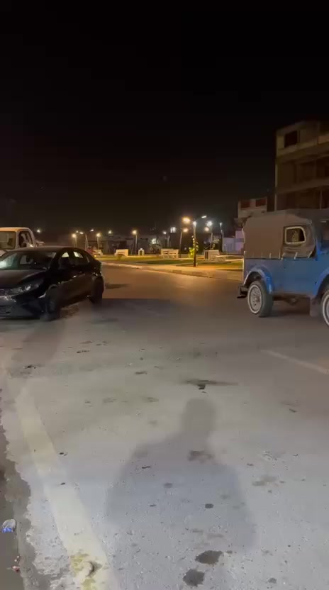 هارلي ستد 400cc للبيع الدراجه بلاديه ماملعوب بيه ابد محرك خير من الله شلعه تشك الكاع شك ونضافته شوفت عينك نقصه بس صفاحيه اليسره وتايره الخلفي شويه تعبان وياه جنط جانبيه وتشغيله نكره سلف بكل وقت عسما جاي تمطر ثلج كهربائيات كلهه شغاله اشاير بك لايت عالي ناصي كلهه شغال اوراق فقط يعني بس ينفتح الترقيم كبل تترقم
السعر 1650 وبيه مجال

مكانه واسط الصويره
***********

