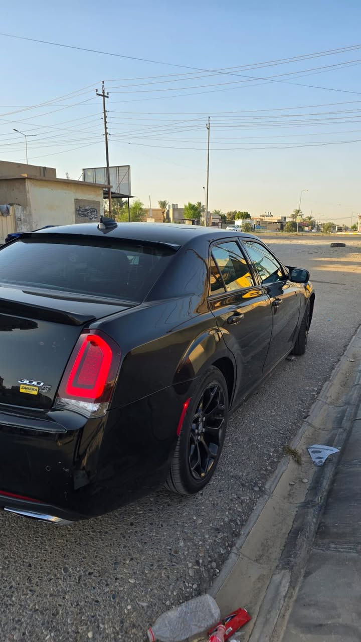 2016Sفقط ربع بونيت وجاملغ صبغ 
باقي كفاله كير محرك كفاله سياره حلو مابي اي مصرف 
سعره 210ومجال 
*********** مكان كركوك
