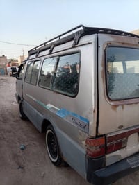 السلام عليكوم من رخصت مدير الكروب كيه بسته مديل ٩٣رقم احمر مكينه لاتنق...
