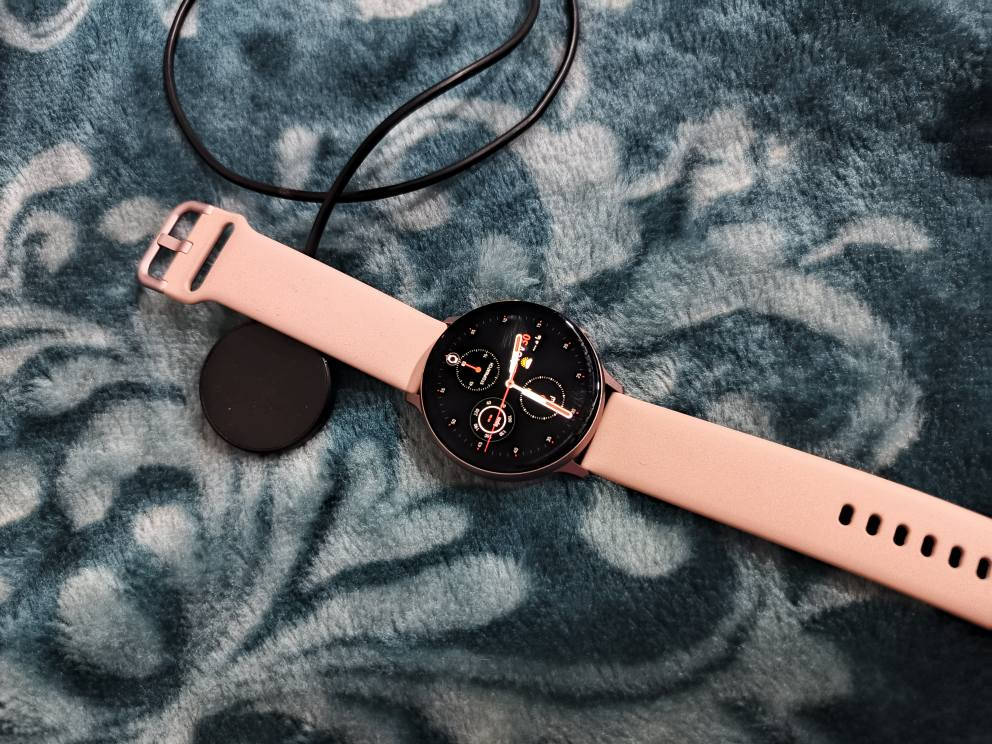 ساعة سامسونك
حجم 44
نظافة 100%
السعر 130
*********** بغداد, العراق
