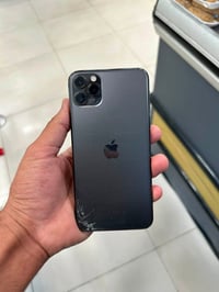 آيفون 11 برو ماكس • آيفون 64GB • بطارية 78% • آيفون أسود • آيفون غير م...