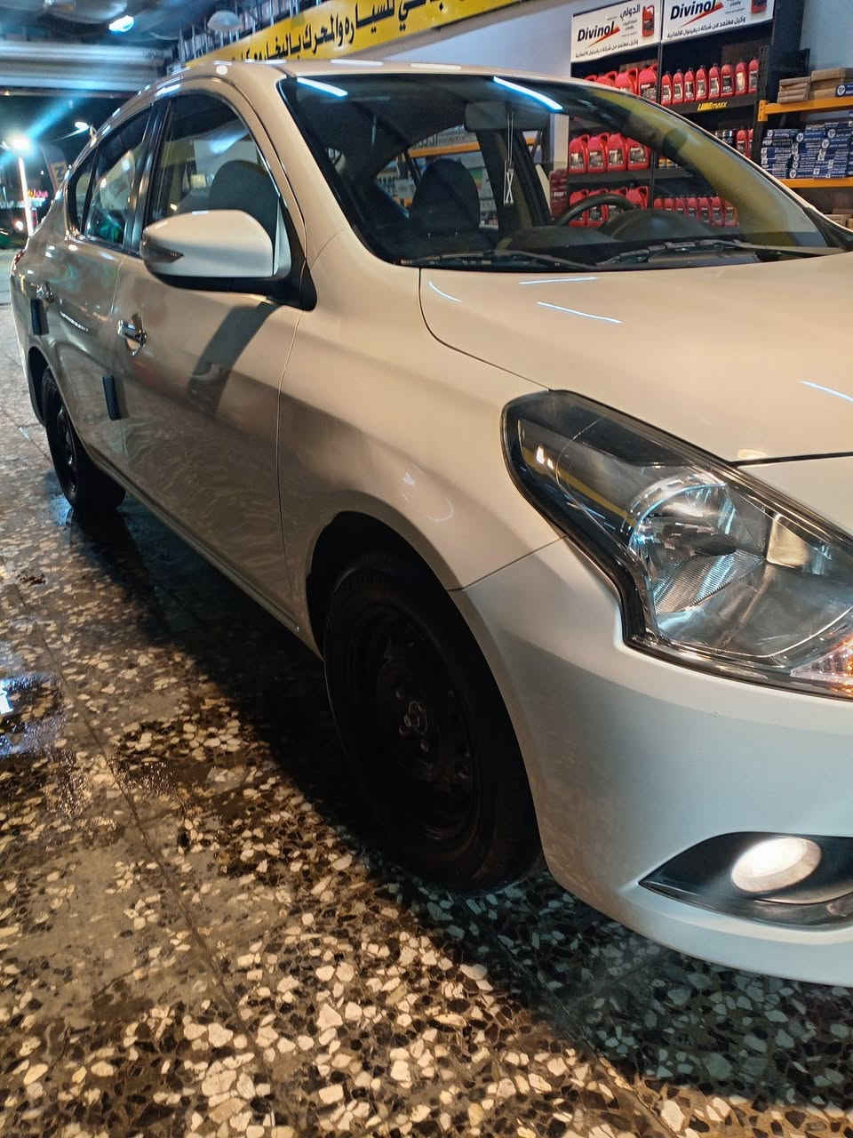 بعد التحيه والسلام
للبيع سني موديل 2024 مصري السعر 120
مكفوله من الصبغ والتبديل
بيه بس شخط بسيط مابين ومكحل
الشخط مآشر عليه بالصوره بسيط ومابين
الممشى 26 سياره جديده
قطعتين تبريد إشاير مري شاشه كار بلاي 
شباج ودعاميه شكل الجديد ام النيكل
رقم أربيل الجديد وبسمنا شرط التحويل 
للاستفسار الاتصال *********** 
مكاني بغداد البلديات
