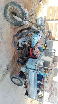 توكتوك • موديل 11 • مكينة نظيفة