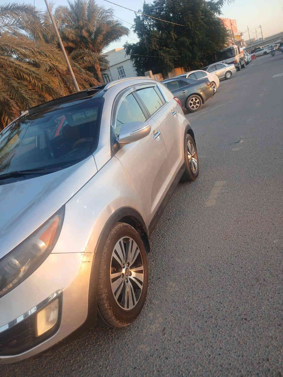 سلام عليكم بيع سريع كيا سبورتج كير مكينه خير من الله سته سلندر بنوراما تخم تأير صدر  خلفي جديد فول موصفات حداديه خير من الله كهربائيات فول سعر 125 وبيه مجال رقم الاستفسار ***********
