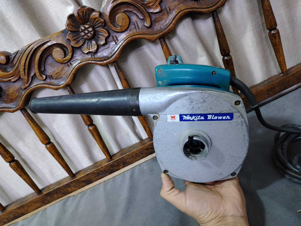 السلام عليكم
بلور ماكنتا ياباني
نضافة عالية بلادي علئ وضع الشركة
السعر 70 الف
العنوان بغداد
 الحبيبية
***********
يوجد توصيل
