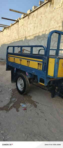 سلام عليكم ستوته للبيع مديل 2018جهازه ماعوزه شي كهربائيات شغاله ترايك وين ماتريد سعر  1700وبيهه مجال عنوان كوت شارع النفط شراي اتصل ***********
