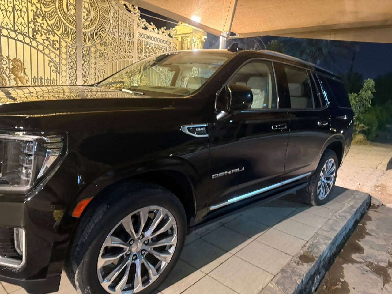 السلام عليكم
عندي دينالي 2024 وكالة المنصور ماشية ٤٨  الف كفاله عامه  عدا بيبي ار وصبغ بكد اصبع مكحل كارت جديدة سيارة مكان بغداد العامرية ، السعر 61 الف وبي مجال بسيط .( ***********)
