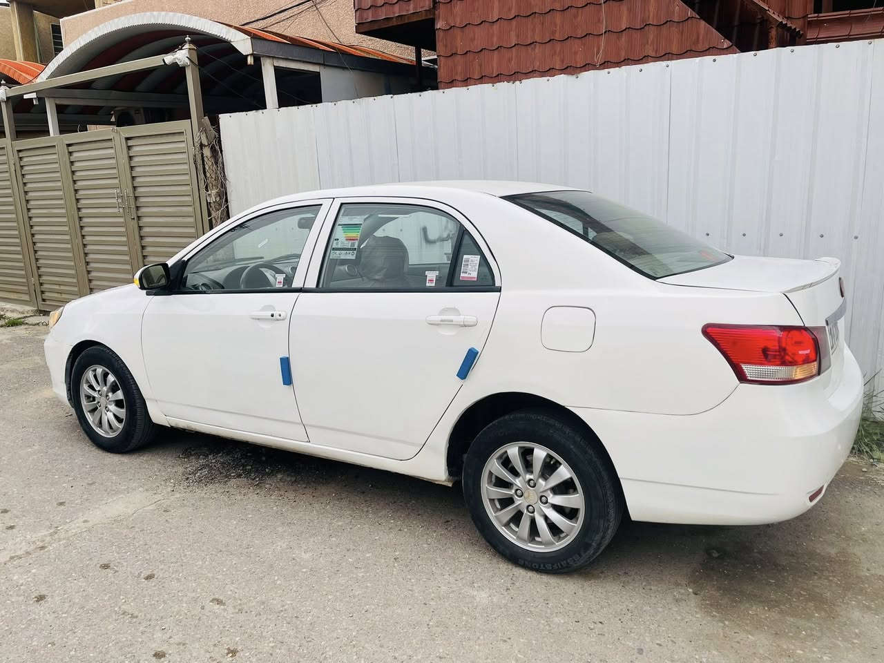 بي واي دي موديل 2013 g3
بأسمي تحويل ثاني يوم 

حداديه صدر خلفي امامي جديد كير محرك بلادي خير من الله 

كير أوتوماتيك 

بصمه

سنتر لوك

فتحة سقف 

اشاير مري 

حساسات 

رقم بغداد الجديد

كهربائيات كلها شغله

مكان السياره بغداد 

السعر 45 وبيها مجال قليل 

الهاتف ***********
