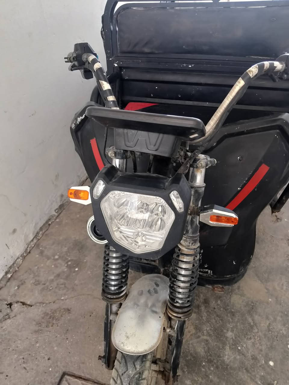 السلام عليكم للبيع مكاني بغداد  ***********
