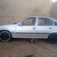 كاديت ٩٠ • ابيض • سنجار