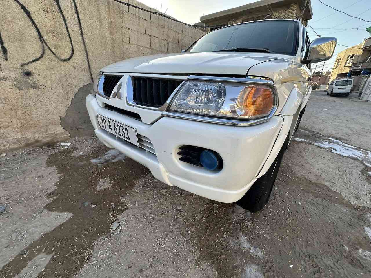 للبيع ميتسبوشي ناتيفيا
سيارة مال بيت، كفالة عامة من عده دعاميات بنيدصبغ  فقط بدون ضربه  مكينه كير مكفولات تبريد تدفه تخم تاير جديد سياره جاهزه 
​المحرك 6 سندر فورويل  غاز بانزي ابسمي سنوه هزه جدد 
​شاشة كبيرة، كاميرا خلفيةبشرط الفحص وين ما يعجبك.
​المكان: بغداد
​السعر: [100] (بي مجال بسيط )
​للتواصل: [*********** ]
