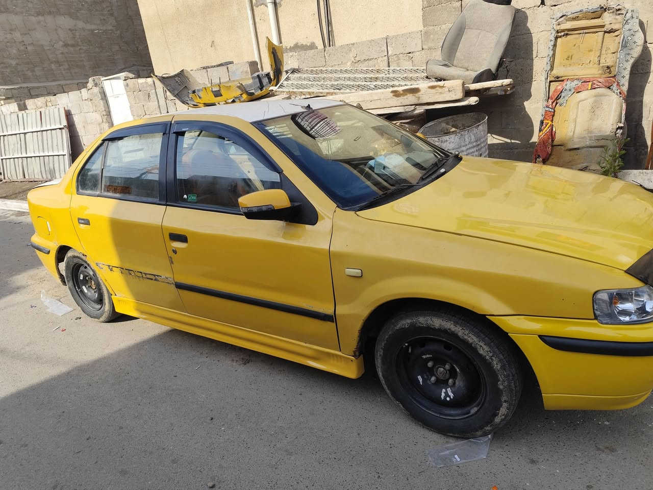 السلام عليكم
سمنت 2010 للبيع سياره خير من الله كير ومحرك جدد سعر 25وبيهه مجال مكان بغداد حي الجهاد ***********
