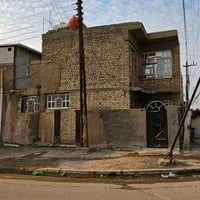 بيت ركن للبيع بمنطقة حي اور يم مدرسة بحر العرب قريب على جامع عمار بن ي...