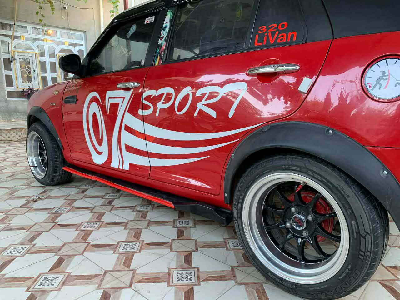 سلام عليكم شباب سياره اليفان رقم بغداد نكليزي شرط تحويل محرك وكير شرط كيرعادي  تبريد ثلج تدفه نار  صدرامامي خلفي جديد تخم تاير جديد كهرابايت كله شغاله سياره حلوه ]سعر 48وبيه مجل رقم صاحب سياره ***********
مكان سياره صلاح الدين شباب مكلف بل نشر
