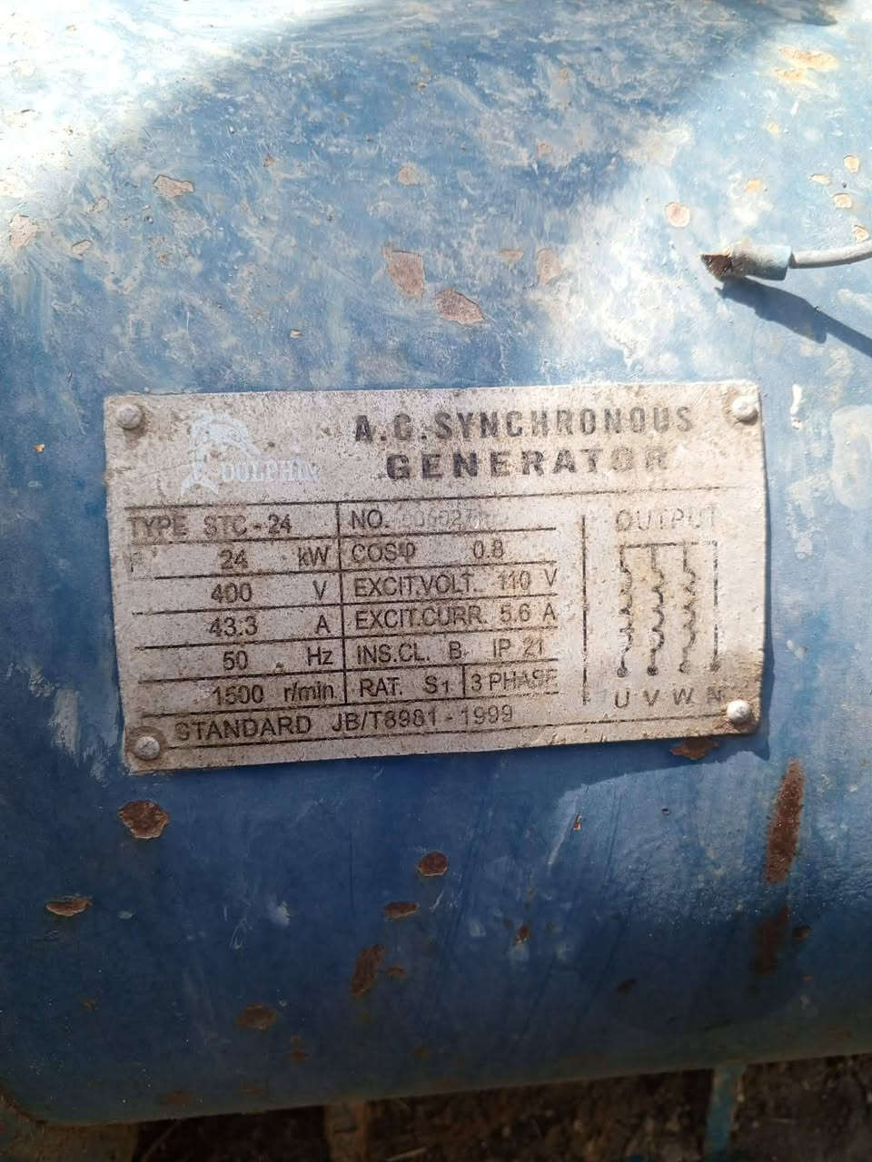 السلام عليكم عندي راس توليد مولده للبيع مكان سماره وركاء سعره عل خاص 
***********
***********
