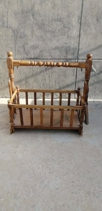 مهد • نظيف • سرير اطفال