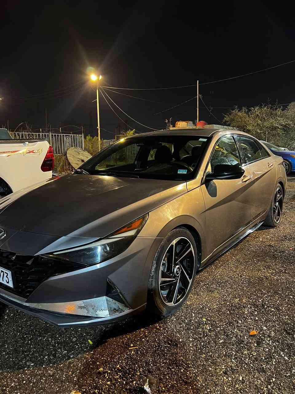 سلام عليكم النتره وارد امريكي مديل 2022اين لاين محرك تيربو 1600 ضربتها جاملق وبنيد معروفه موصفات ال Nماشيه 84الف السعر 130للستفسار ***********
