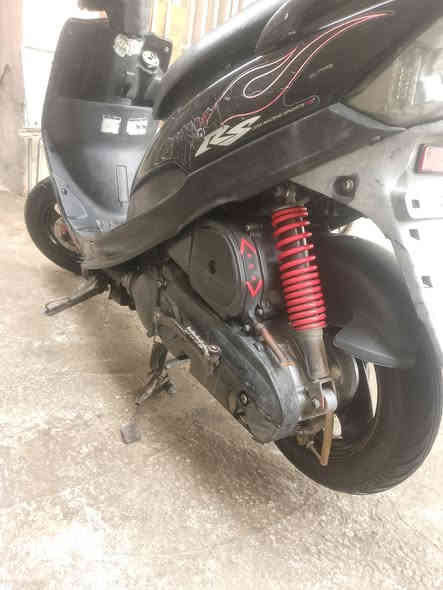 سلام عليكم دراجه للبيع ختم واحد ويه المكينه شلعه ومعدل ناعمه حيل الدراجه مفتوحه بس ولافات لا بستم ولا بوشه الدراجه كفاله سلف هندر كهرباءيات كله شغاله السعر 550 وبيه مجال رقمي ***********انتصل وبيك خير وتدلل
