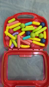 مكعبات مغناطيسية . . 10 آلاف  . للتواصل واتساب ⬅️ 07782535013