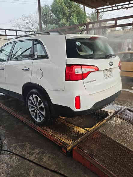 السلام عليكم  كيا سورنتو 2015 وارد خليجي مري شفط  بصمه داخل بيجي كير مكينه كفاله تبريد 3قطع سبعه راكب  ماشيه144.000سعر 158وبيها مجال حك الجيه مكاني بغداد حي الأمين ***********
