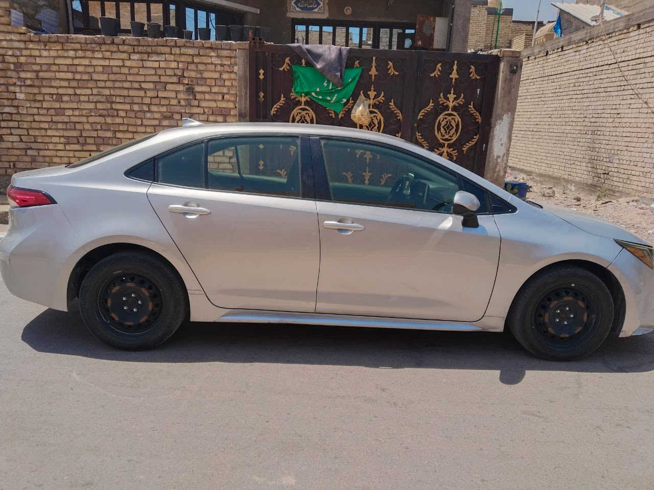 السلام عليكم كورلا هايبرد امريكي ٢٠٢٣
ماشيه 55 ميل
الحادث تبديل دعامية وبنيد
ملاحضة: (الحادث مويم الشواصي ابد او المحرك
السعر 145$ وبيه مجال
للاستفسار : ***********
