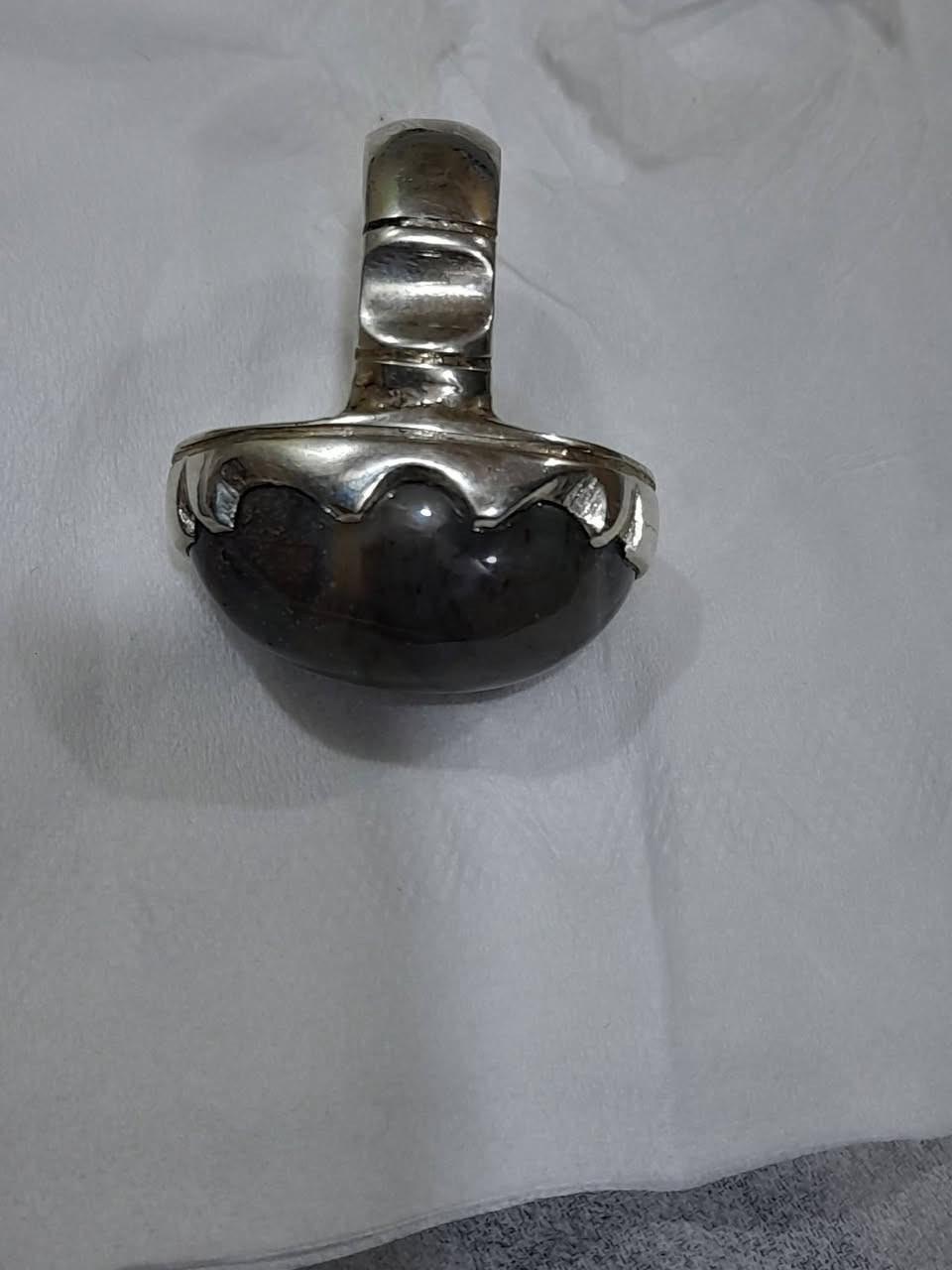 محبس عقيق الحجره ملاكط مال العماره الصياغه فضه ثقيله القياس و٢١ السعر 50 الف هسه كمل صياغه والكل تعرف الفضه صاعده


**إذا كنت صاحب هذا الإعلان وتريد حذفه لأي سبب، رجاءا أرسل رسالة إلى الدعم الفني**