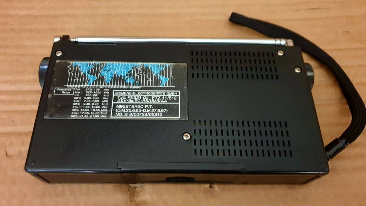 رادیو 10 موجات مارکة سيمنس الماني انتاج 1986 یشتغل 3 بطاریات قلم و محولة خارجية 4.5 ڤولت الجهاز نظیف جدآ نقص كرتونة وشغال بالكامل صوت وسحب ممتاز السعر واي استفسار مراسلة خاص


**إذا كنت صاحب هذا الإعلان وتريد حذفه لأي سبب، رجاءا أرسل رسالة إلى الدعم الفني**