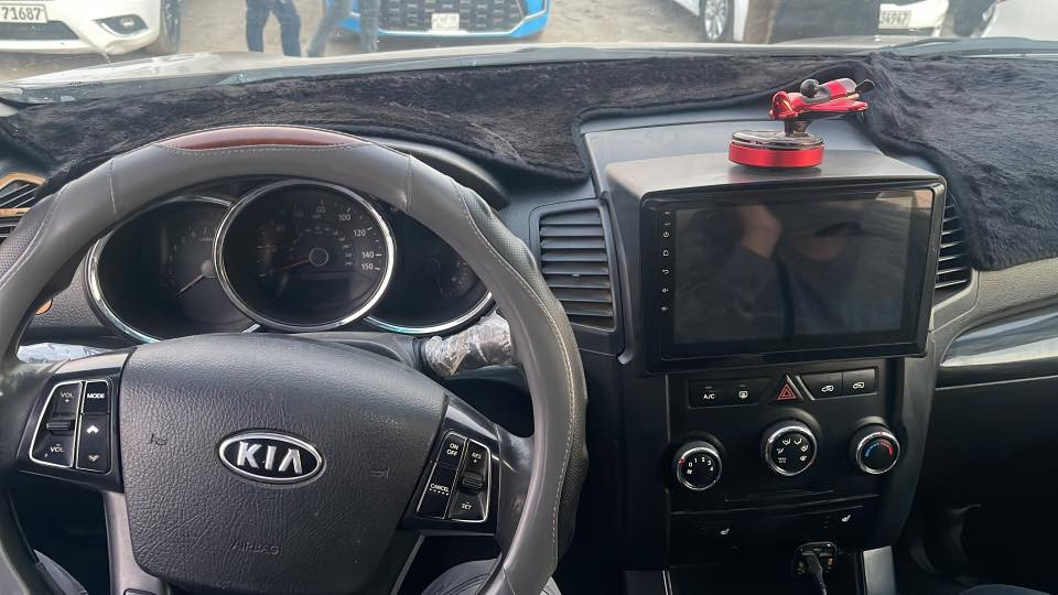 سورنتو 2013 مكينه 2400 سيارة جاهزة 7 راكب مابيها اي نقص والسونار وصور الحادث مرفقة تبريد قطعتين مكينه كير صدر تبريد كله جاهز رقم إنكليزي بأسمي هزة جديدة بيع أو مراوس رايدها 125 ورقة مكانها بغداد السيدية *********** متواجد واتساب الشراي والعندة مراوس يدخل واتساب
مامتواجد ع الخاص
