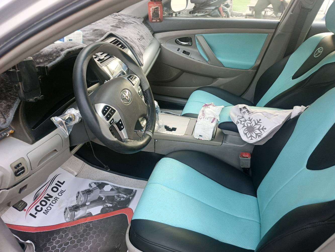 السلام عليكم سيارة كامري بسمي تحويل  الرستميه٢٠٠٩رقم ذي قار انكليزي هزه جديده تخم ويل كب مال ٢٠٢٢تخم تايروباتري جديدغرفه جديده مدوشمه كشنات وارضيه وكاعيه مكينه وكير وتبريد جديد مال حاويه بيها صبغ قطع ابيعلك عام مكاني بغداد حي الامين الثانية ***********