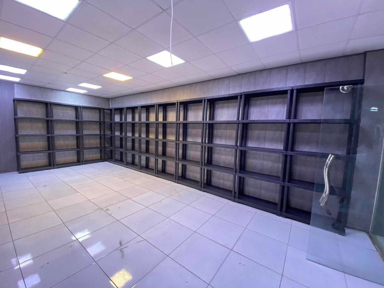 دزلي القياسات والباقي علينا
رتّب بيتك أو محلك أو مخزنك واستغل المساحة بأفضل شكل
رفوفنا تفصال حسب الطلب
والارتفاعات نعملها حسب ما تريد
جودة عالية وتحمل ممتاز
تواصل ويانه وحدد القياسات واحنا نجهزلك الطلب.


**إذا كنت صاحب هذا الإعلان وتريد حذفه لأي سبب، رجاءا أرسل رسالة إلى الدعم الفني**