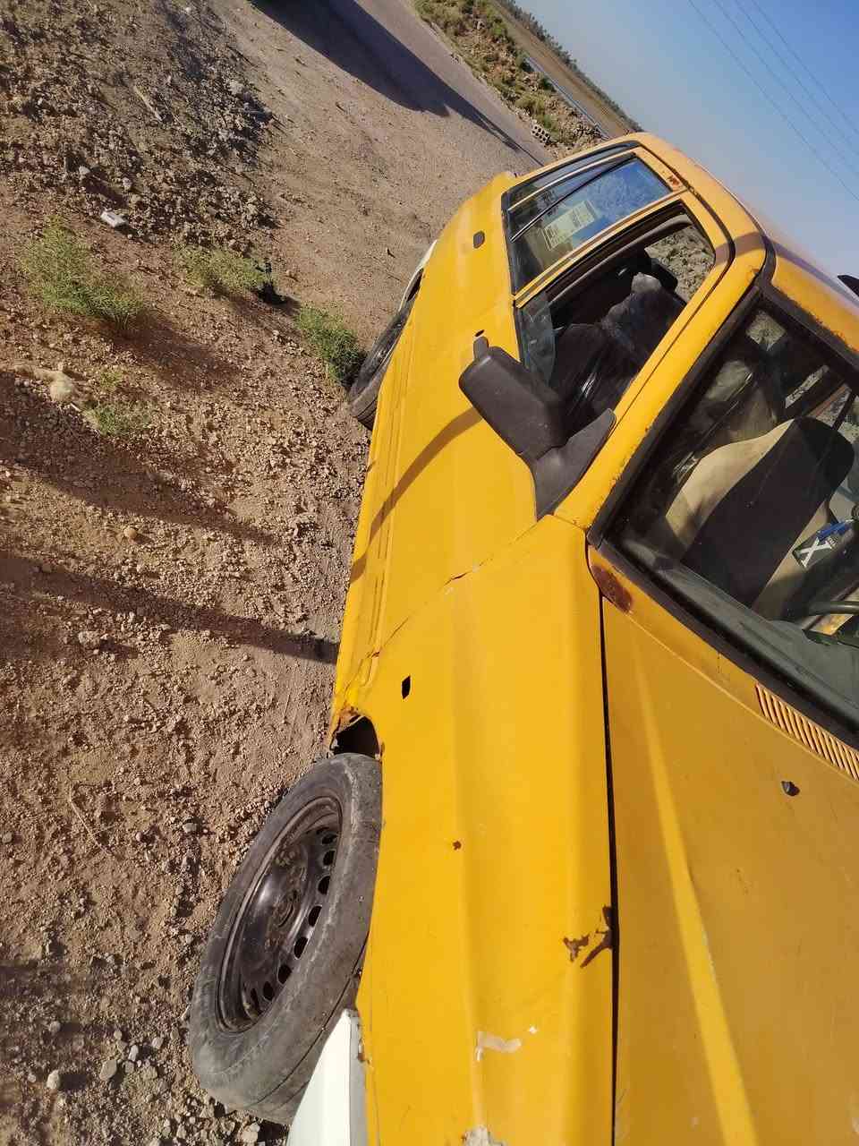 السلام عليكم
سايبه مديل 10 رقم بغداد حداديه جديده غرفه نضيه 
تخم تاير نضيف كهربائياته شغاله كله لايت جديد 
سياره جاهزه متصرف عليه السعر 16بيه مجال 
النجف قضاء المشخاب الهاتف ***********
