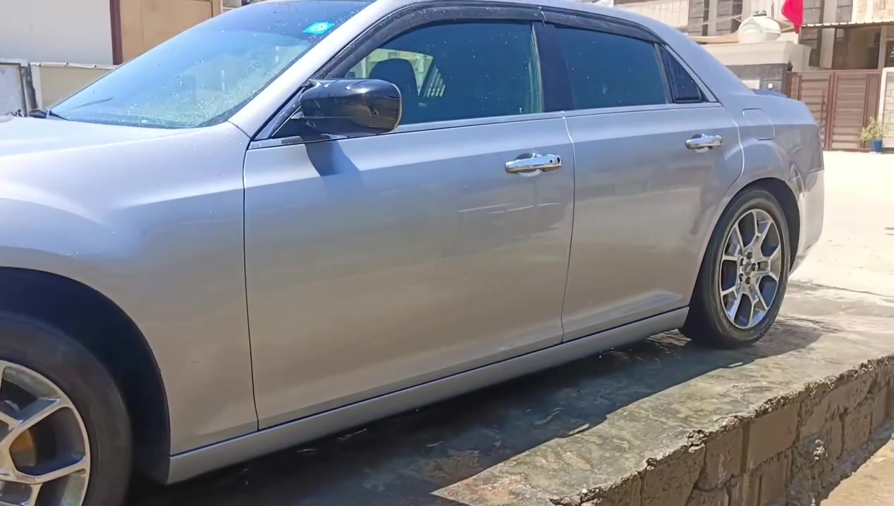 سلام عليكم اوبامة١٤ فول عدا الفتحةمراوس شعندك نزل مكان بغداد***********
