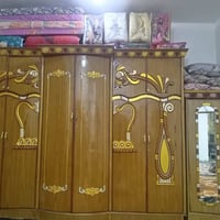 غرفة نوم كاملة • للبيع • قابلة التفاوض