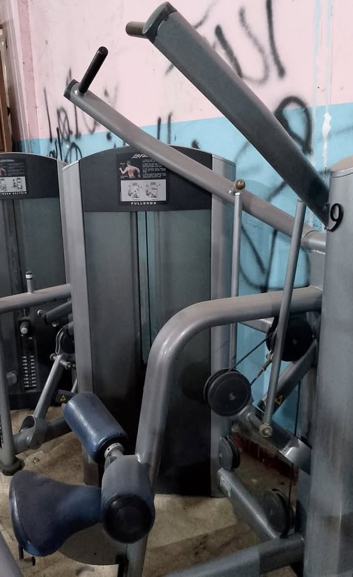 سيت لايف فتنس سكنجر اصلي للبيع للراغبين بالشراء الاتصال على الرقم التالي ***********
