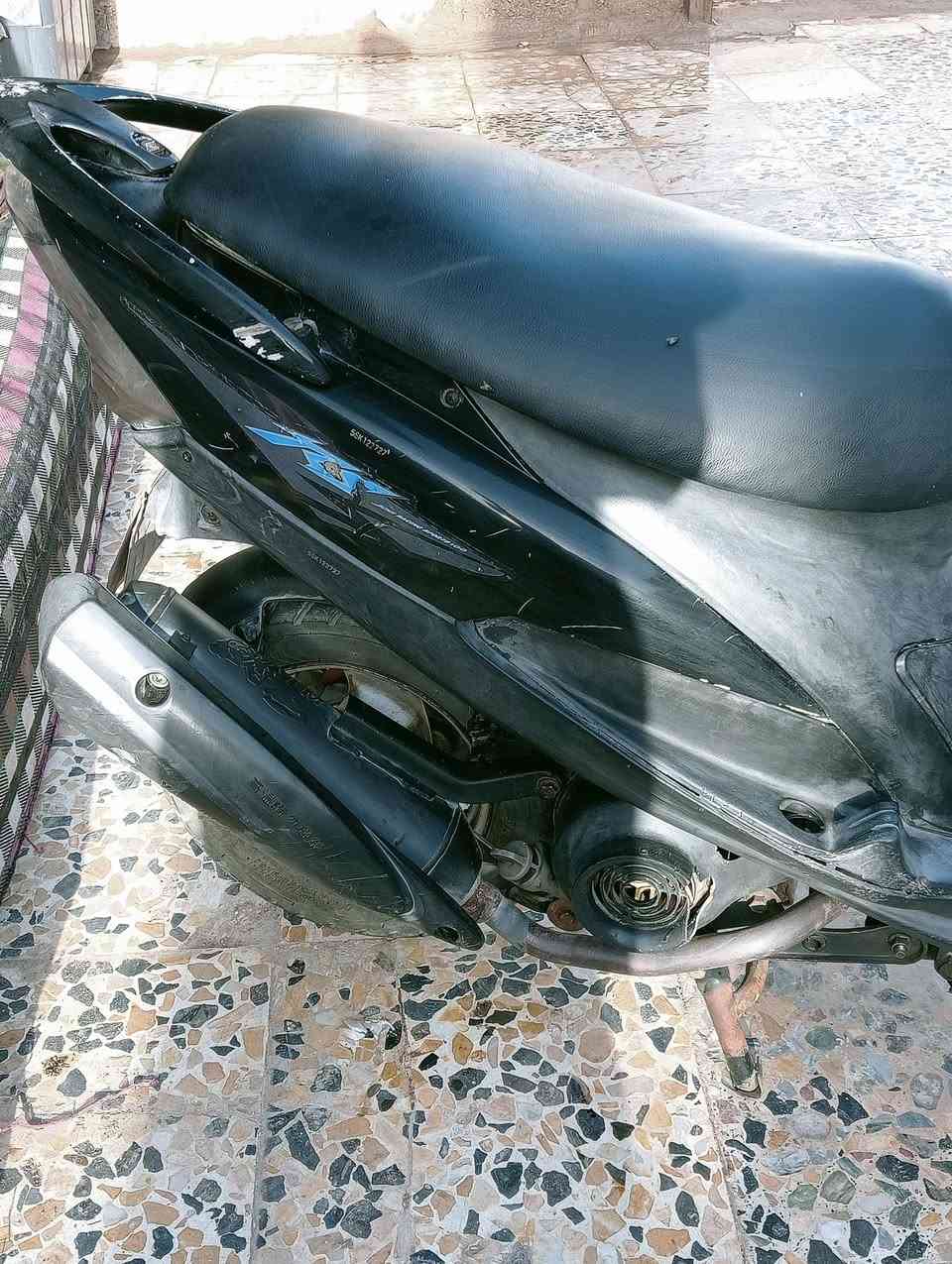 سلام عليكم شباب دراجه عدل بوش ٤٩ ابلدي لبيع كوت حي الحكيم الشري يتصل ***********
