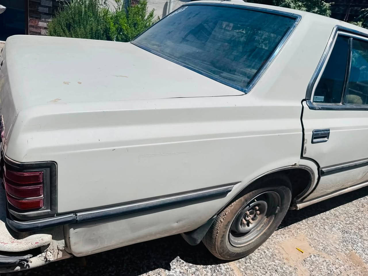 سلام عليكم 
 سوبر 82 
 كير ومكينه جدد vvt 3000
6 سلندر  سيارت هاون بطناش ىمعدل  تاكل الكاع
  سياره كامله ترايك للبصره 
 رقم نكليزي باسمي. تحويل ثاني يوم  نقصهه فقط تبريد
 مكان شعب
 سعر 46 وبيه مجال 
***********
