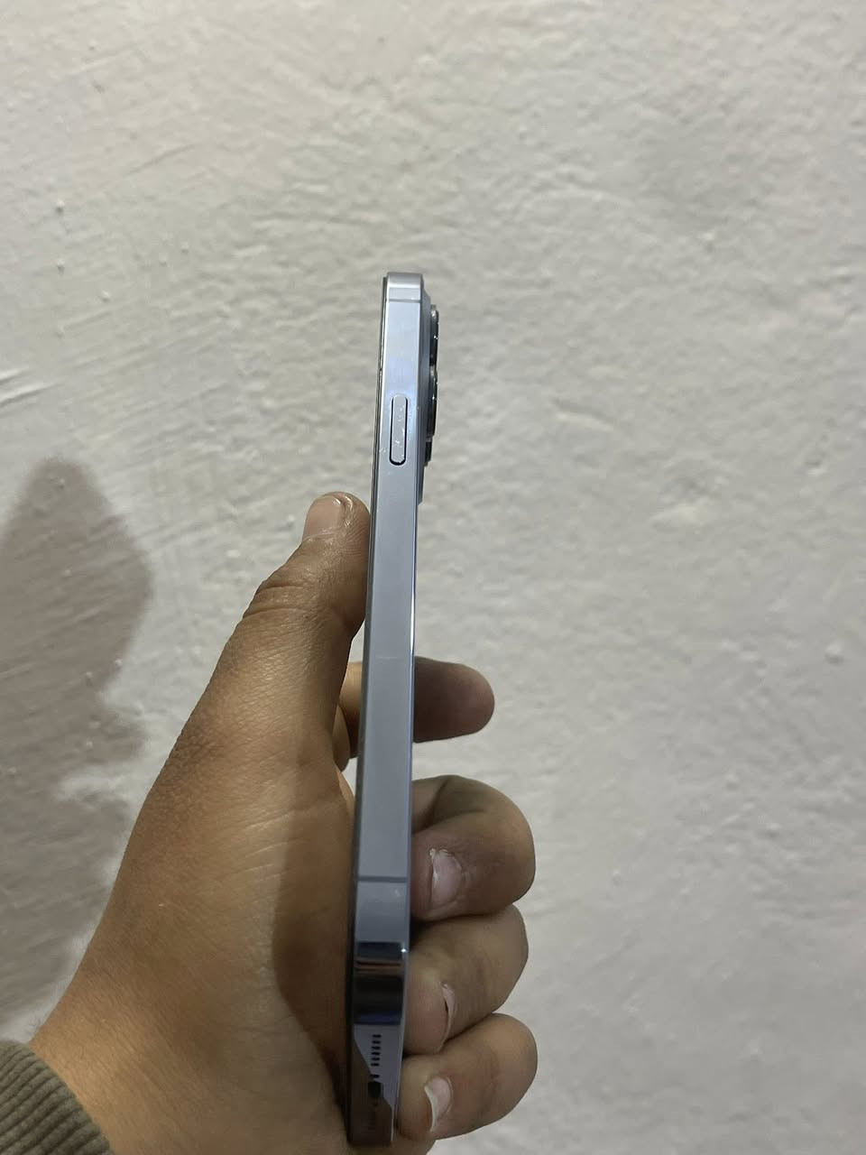 سلام عليكم ايفون 13بروماكس  شرط النضافه مبدل شاشه وبطاريه فقط نوعيه كلش حلوه ذاكره 128 
نموذج M السعر ٤٧٥ وبي مجال حك الجيه المكان بغداد البياع الرقم /***********
