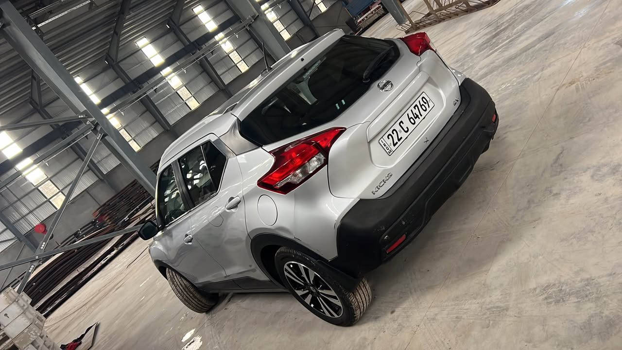 Nissan kicks2018 
مواصفات SV
یەک پارچە بۆیاغە
بێ ناو گرتن
بێ ایرباگ
گیر و مکینە و تبرید بەشەرت
رسمی دەعمەکەم داناوە
سعری١١٦ کەمێک مجال
شوین هەولیر
***********
*********** أربيل, العراق
