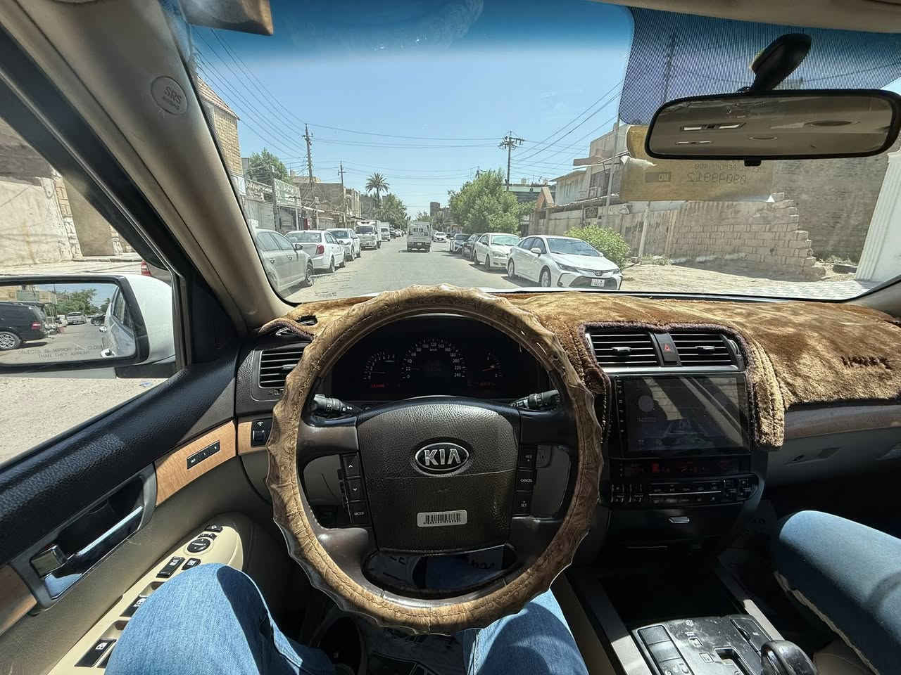 السلام عليكم للبيع مهافي ٢٠١٤ السيارة فول واحد ع واحد اعلى فئة بلمهافي مكينة كير صدر تخم تاير كلة مكفول تبريد ثلج ❄️ السيارة بيهة صبغ الجنطة فقط و  البنيد قطعة اصلية لأكن مفتوح اثر لحيم البنيد اكفلة من الصبغ و قطعة اصليةةةة سعر السيارة ١٥٠ و بيهة مجال مكان بغداد البياع الرقم (***********)يوجد واتساب
