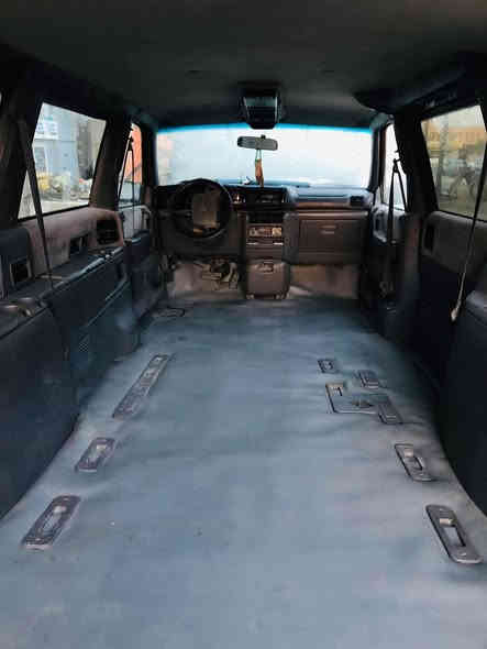 السلام  دوج موديل ٩٥ محرك ٣٨٠٠ السياره تبريد ٣ قطع  معمره تعمير كامل ٥٥ ورقه وبيها مجال ***********
