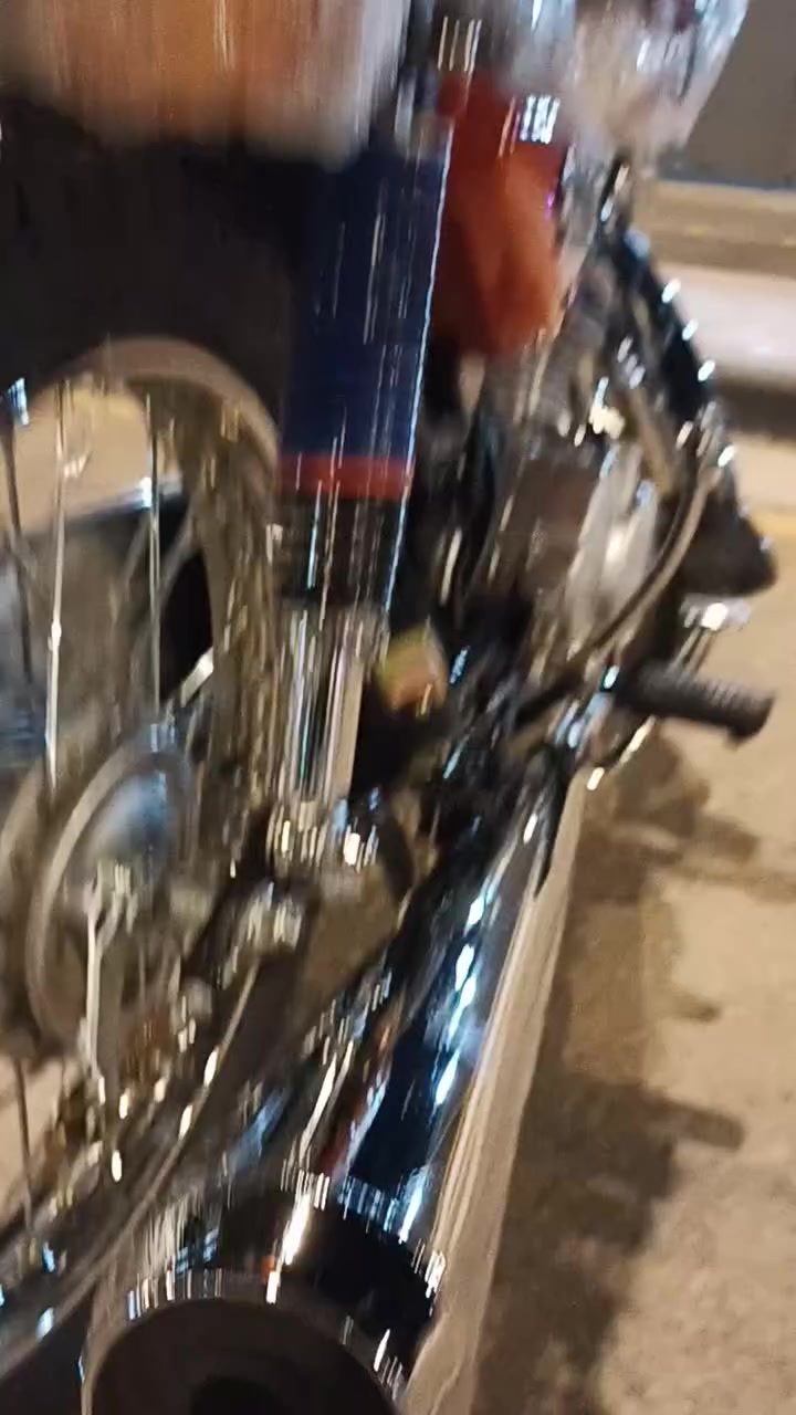 سلام عليكم اربعه كير موديل 2026 صالي 3 ايام من طلعته من معرض حتاجيت وريد ابيع بعدهي عله سحك سعر 800 مكاني كربلاء شراي يجي خاص وينتصل ***********
