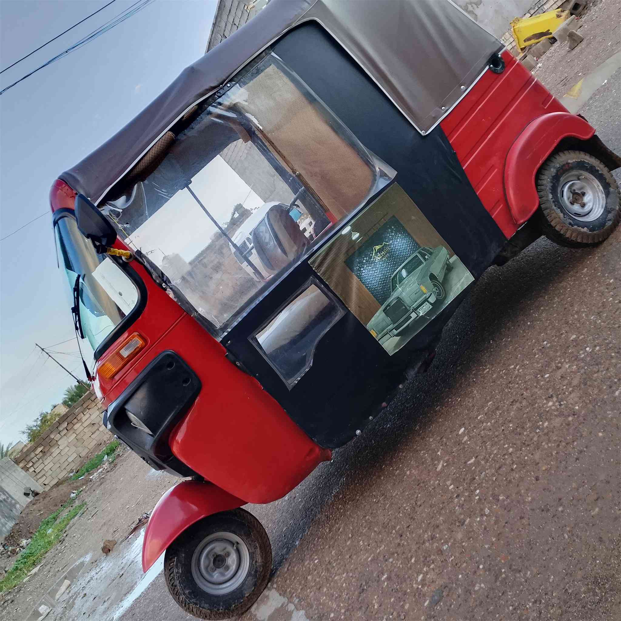 السلام عليكم تكتك 18
تخم تاير ويالة جدد
كابريتر شركة جديدة
صالنصة جديدة
فناجين ولقم جدد
تكتك خير من الله
مابيهة نقص كامله
العنوان بغداد
جسر ديالئ الورديه
السعر 3800بيهة مجال بسيط 
شوف الصور والفديو وشوف سعر وخابر
***********
